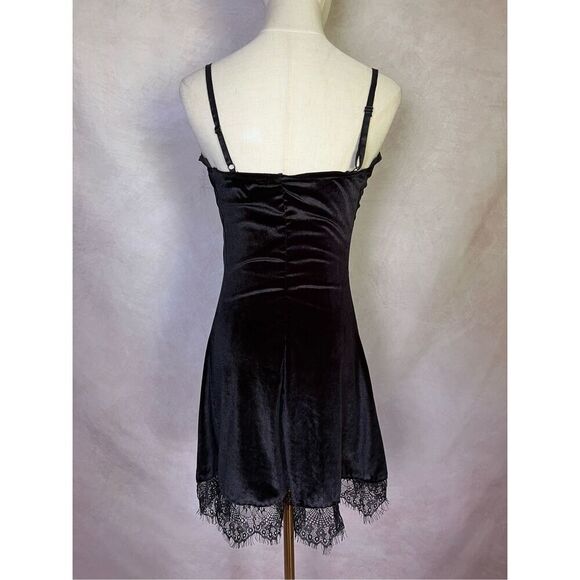 Black Velvet Slip Style Dress - Picture 5 of 5